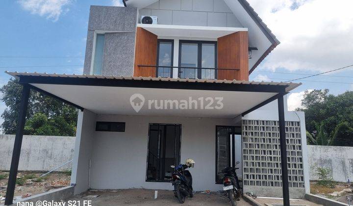 Rumah 2 Lantai Modern Minimalis Dekat Uii Pusat Di Ngaglik 2