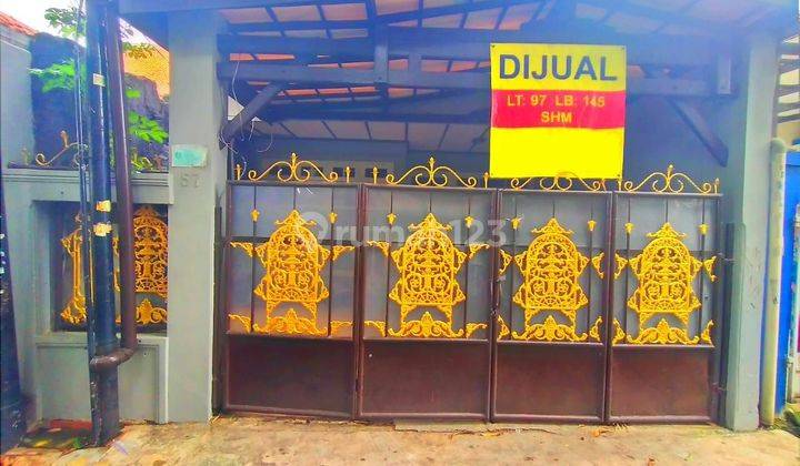 Dijual Rumah siap huni 2 Lantai 4KT 2KM Strategis Kebon Baru 1