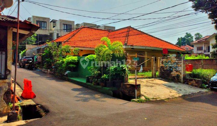 Dijual Rumah Luas Tanah 820 m² Menteng Dalam 2