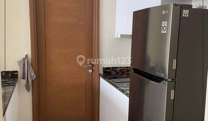 Dijual Cepat Apartemen Taman Anggrek Residence Semi Furnished  2