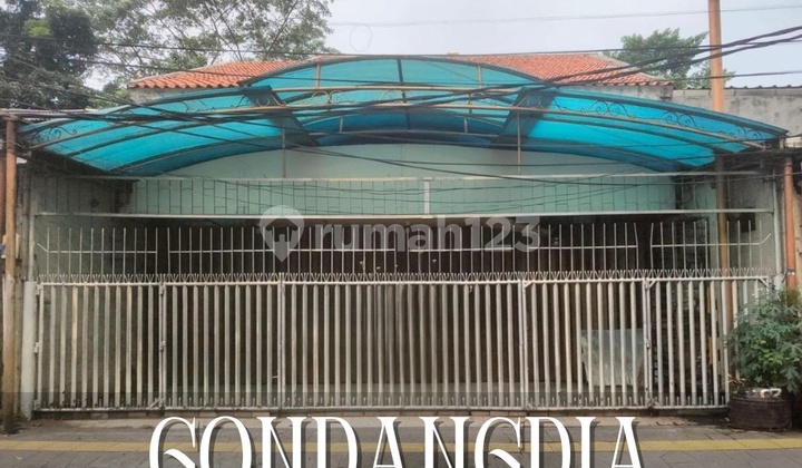 Prime Location! SHM House Land Calculation in Gondangdia, Menteng 1