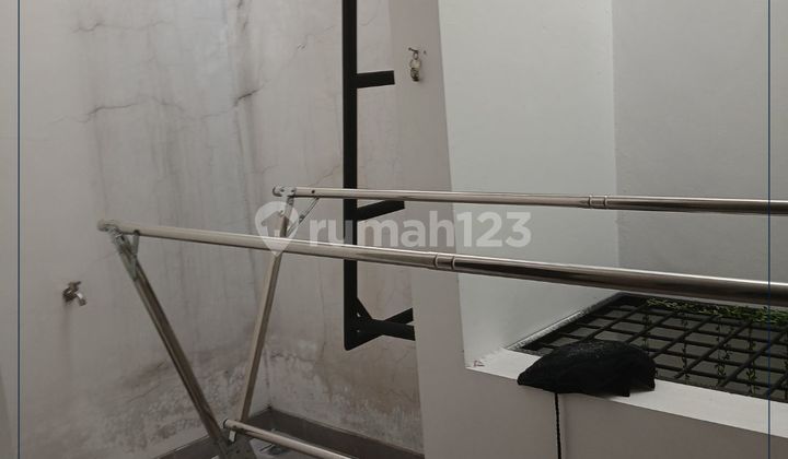 Ready-to-Occupy Residence in South Kedoya, West Jakarta 2