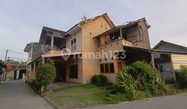 DIJUAL RUMAH 2 LANTAI DEKAT KUSUMA EDUPARK, MLATI, SLEMAN, JOGJA DIJUAL RUMAH 2 LANTAI DEKAT KUSUMA EDUPARK, MLATI, SLEMAN, JOGJA