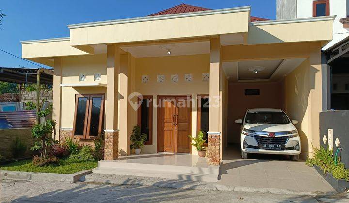 Di Jual Rumah Siap Huni Bangunan Baru Harga Rendah 1