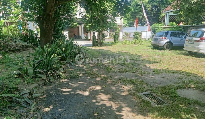 Dijual Harga Rendah Rumah Klasik Luas Di Wirobrajan, Jogja 2