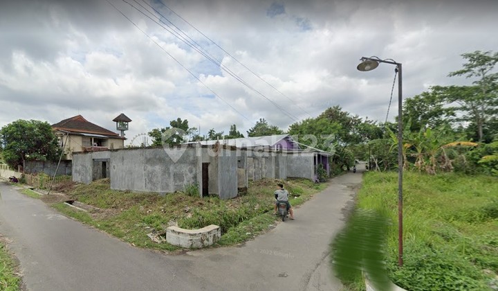 Dijual Harga Rendah Tanah Pekarangan Bonus Bangunan Kost