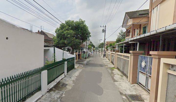 DIJUAL RUMAH INDUK DAN RUMAH KOST 10 KAMAR DI PUSAT KOTA 2