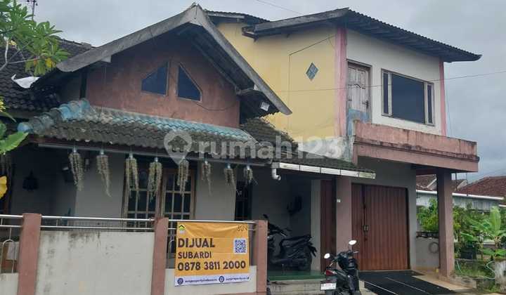 Dijual Rumah 2 Lantai Lokasi Strategis Tegaltirto Berbah Sleman