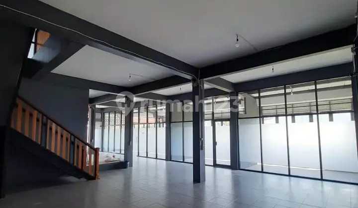 Disewakan Bangunan Gedung Cocok untuk Office Strategis Sleman