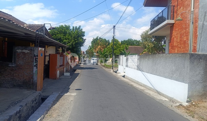 DI JUAL RUMAH TINGGAL LINGKUNGAN ASRI PURWOMARTANI SLEMAN 2