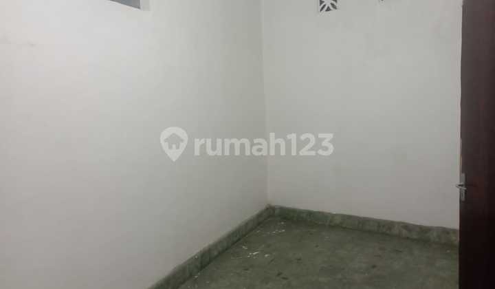 FOR SALE SHOPHOUSE IN BUSINESS AREA, WIROGUNAN, MERGANGSAN, JOGJA 2