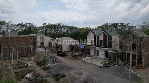 Dijual Rumah Baru Di Perum Aranya Townhouse Maguwo 2