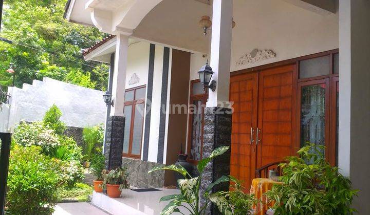 Dijual Rumah Posisi Hook Dekat Kampus Uii Jakal Ngaglik Sleman 1