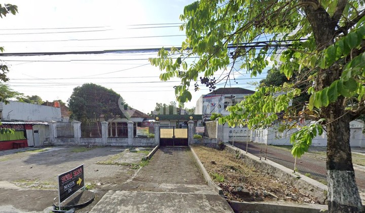 Spacious House Near Happy Land Hospital, Muja Muju, Umbulharjo, Jogja