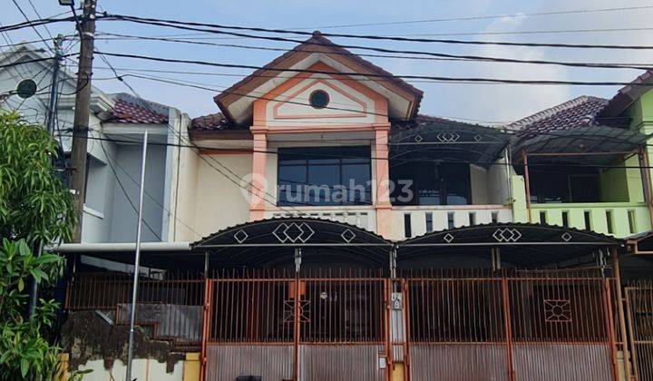 Dijual Murah Rumah 2 Lantai Semi Furnished di Taman Pabuaran 1