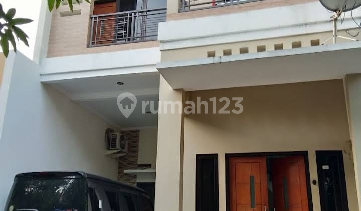 Rumah 2 Lantai Kokoh Terawat Dekat Jl Raya Bogor Rumah 2 Lantai Kokoh Terawat Dekat Jl Raya Bogor