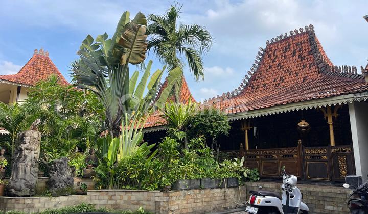 Hotel Boutique Arsitektur Joglo Jawa-Bali Harga NJOP