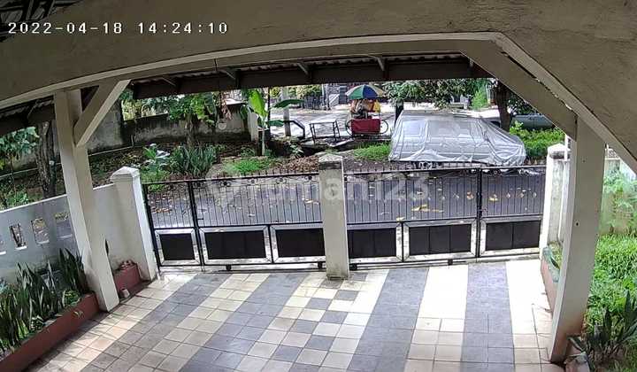 Sturdy 2-Story Villa Dago Toll 2