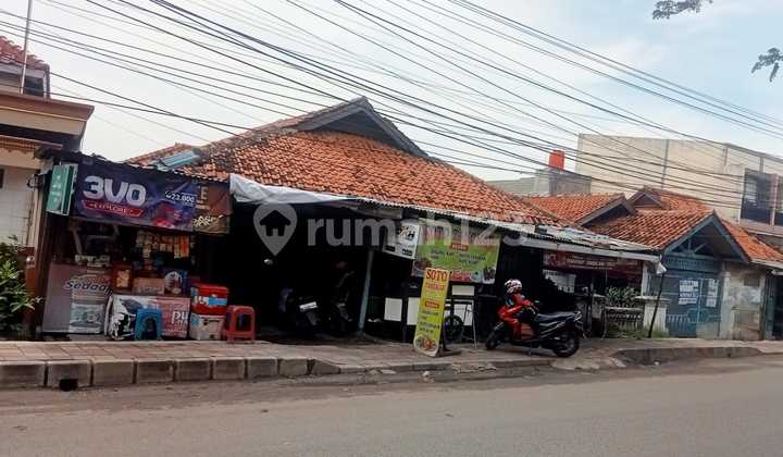 Rumah Hitung Tanah di Tepi Jalan Raya 476M²