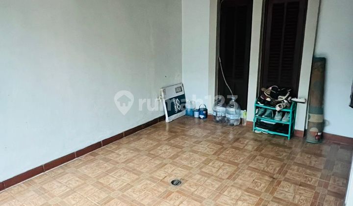 Beautiful 2-Story House in Cilodong, Depok 2