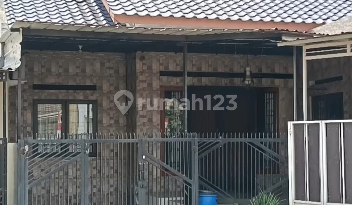 Beautiful, Well-Maintained Minimalist House in Depok 2