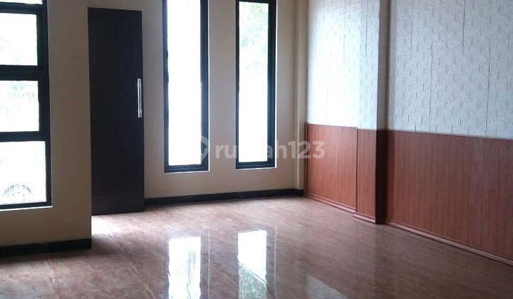 Dijual Cepat Rumah Siap Huni Minimalis di Imperial Gading , Bisa Nego 2