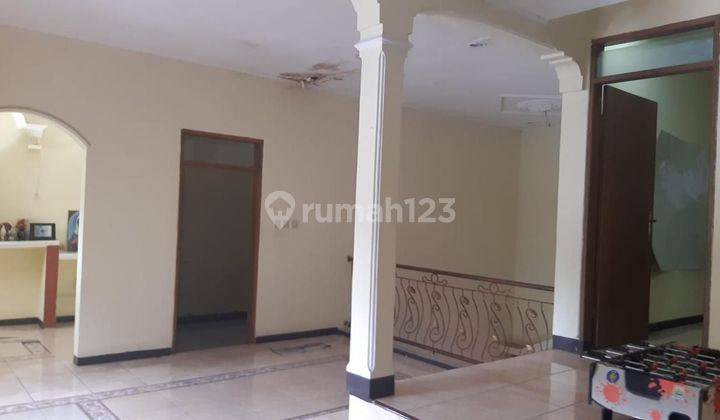 RUMAH 2 LANTAI SEDERHANA DI KOMPLEK BOGOR 1