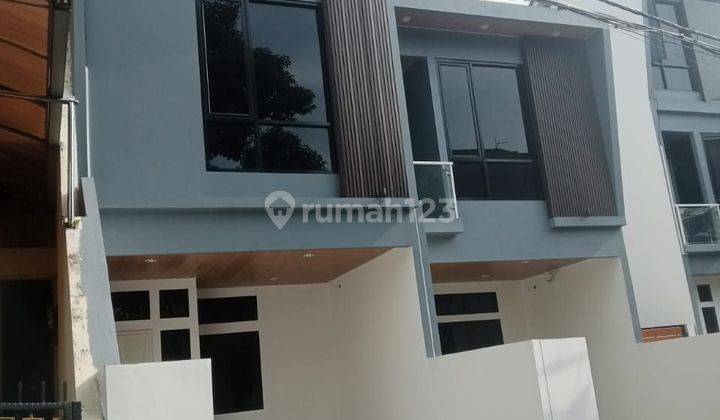 Rumah Mewah Murah Minimalis Modern 2 Lantai Di Cempaka Putih Jakarta Pusat  1