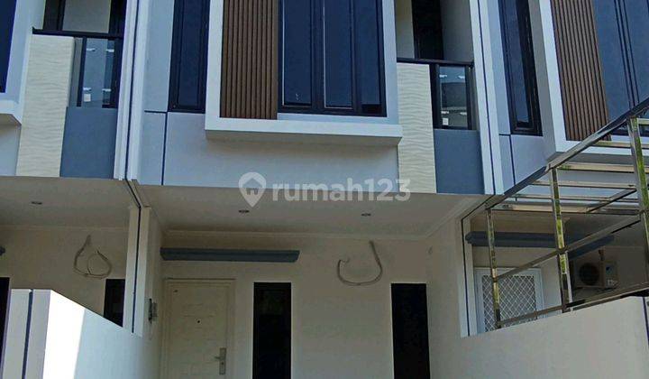 Jual Rumah Mewah Murah Minimalis Modern 2 Lantai Di Sumur Batu Jakarta Pusat  1