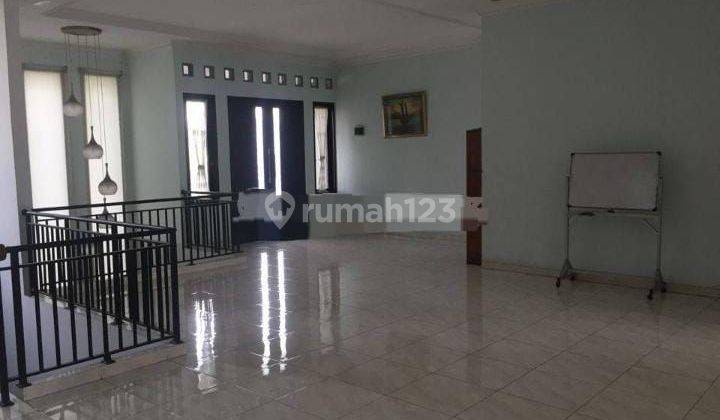 DiJual Cepat Rumah MEWAH  harga MURAH Tanah LUAS di pusat Kota Bekasi 2 Lantai 1