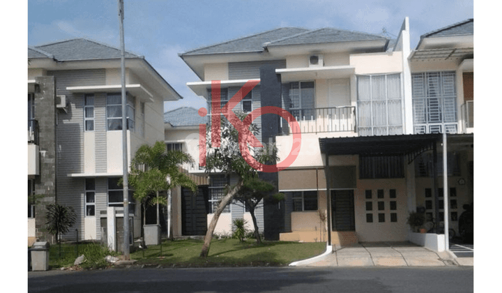 Disewa Rumah Cantik di Taman Golf Residence 1  1