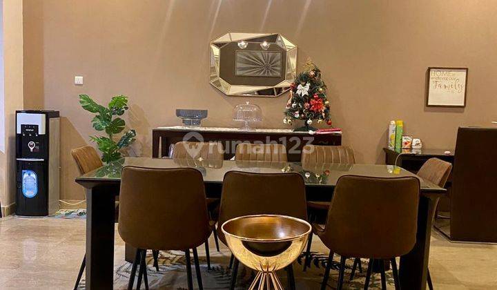 Senayan Residences 5br 305m2 Furnished For Rent  2