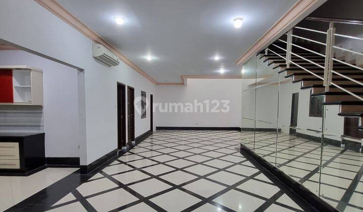 Rumah Kuningan Jaksel 4br 540m2 Unfurnished For Rent 1