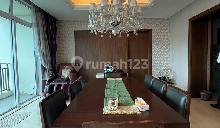 Dijual Cepat Pakubuwono Signature 4 Bedrooms 385m2 Furnished 2