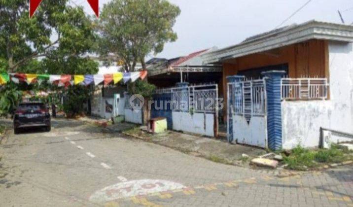 Muna 61151 Rumah Puri Permatasari Petiken Dryorejo 2