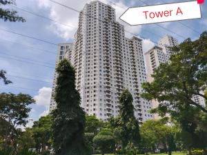 Hendhy 41996 Apartment Waterplace Tower A 1