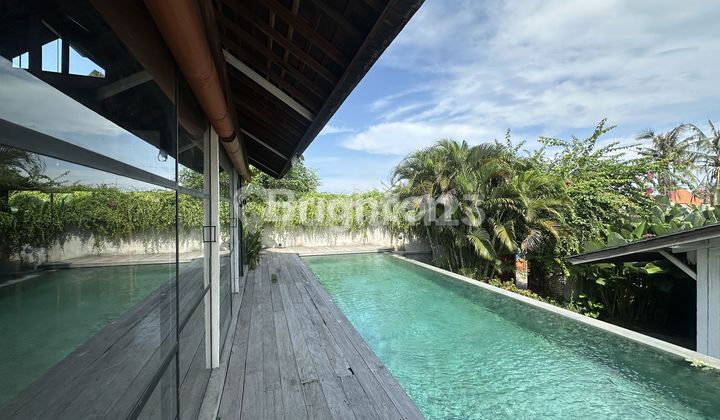 VILLA MODERN BALINESE DI PERERENAN, BRAND NEW!!
