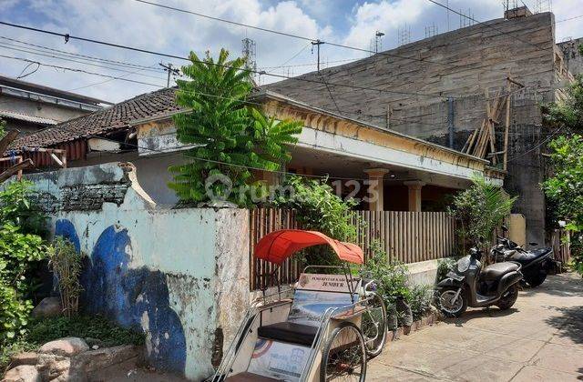 RUMAH KH SHIDIQ JEMBER 91811 1