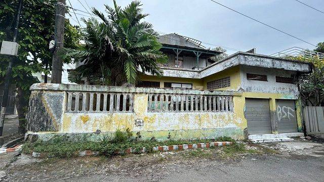 RUMAH GRANIT KUMALA GRESIK 46263 1