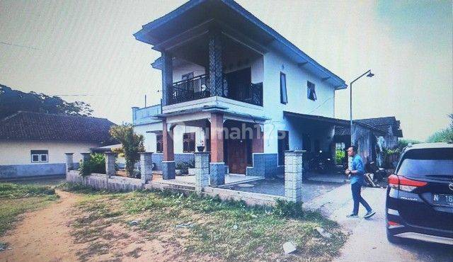 RUMAH KYAI MANAN MALANG 87869 2