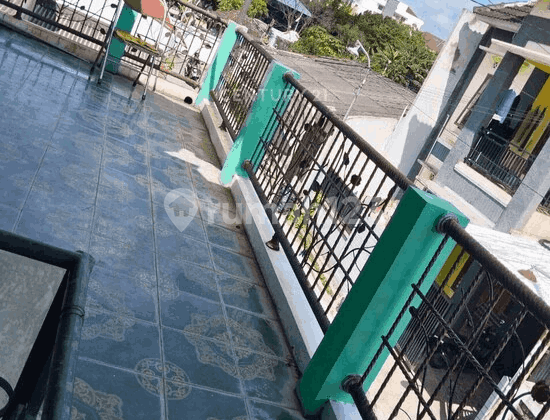 Active 3-Story Boarding House with 9 Rooms in the Police Housing Complex, Gowok 2