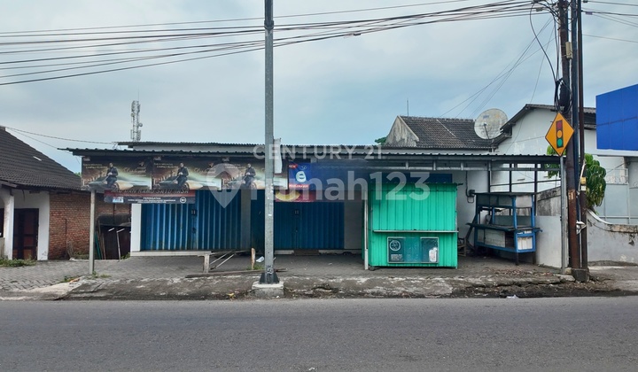 Land Bonus Corner Shophouse at Jl Wonosari for Residence and Business