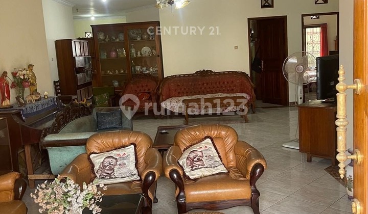 4-Bedroom House in a Housing Complex Near Condongcatur Hospital 2