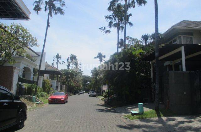 RUMAH DARMO HILL SURABAYA 806 1