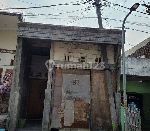 RUMAH SEMEMI SURABAYA 80642 1