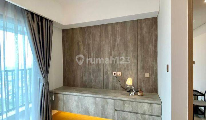 Apartemen baru cakep dan bagus lengkap full furnished baru 2