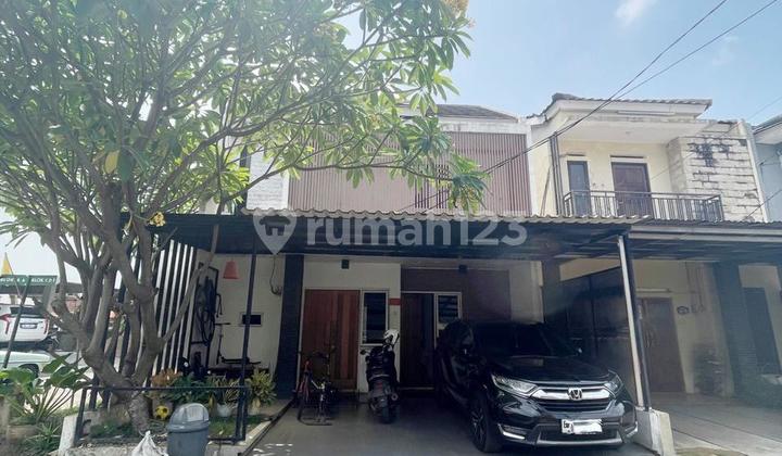 Dijual Rumah 2 Lantai Bersih dan Rapi di Pusat Tangerang Selatan
