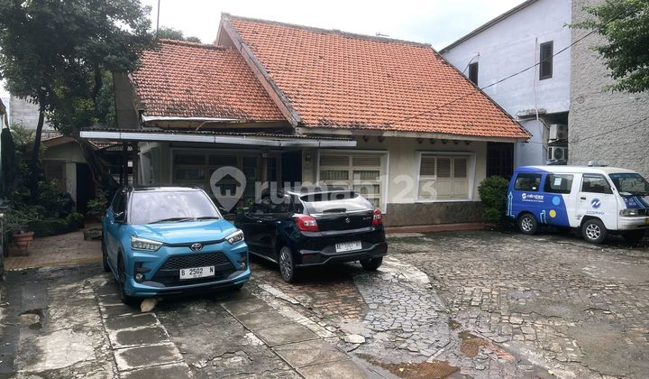 Dijual Cepat Rumah Luas di Tanah Abang Jakarta Pusat 2