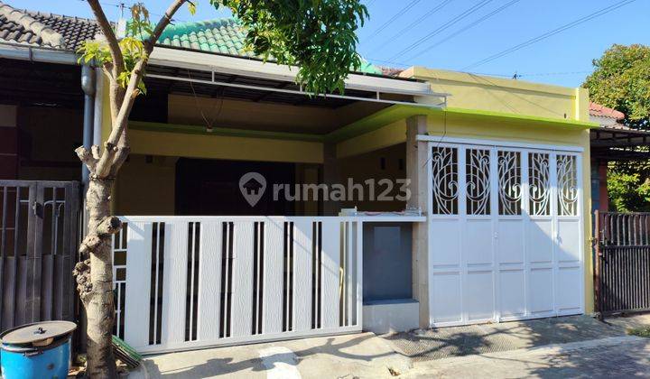 Rumah SHM Sudah Renovasi Semi Furnished di Graha Syuhada Regency, Semarang 1