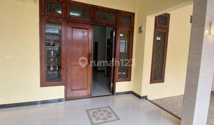 Rumah SHM Sudah Renovasi Semi Furnished di Graha Syuhada Regency, Semarang 2